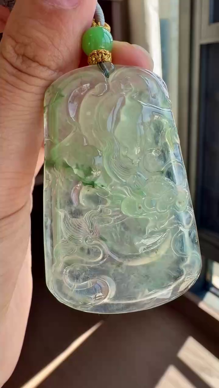 【龍牌】冰種水頭十足精雕翡翠龍牌吊墜 56mm|龍騰四海・冰清玉潤・靈動大氣 1 【龍牌】冰種水頭十足精雕翡翠龍牌吊墜 56mm|龍騰四海・冰清玉潤・靈動大氣